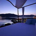 ゲストハウス Yacht Club ボズブルン
