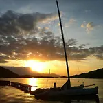 ゲストハウス Yacht Club *