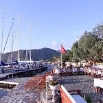 ゲストハウス Yacht Club