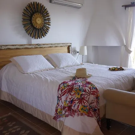 Yacht Club Гостевой дом